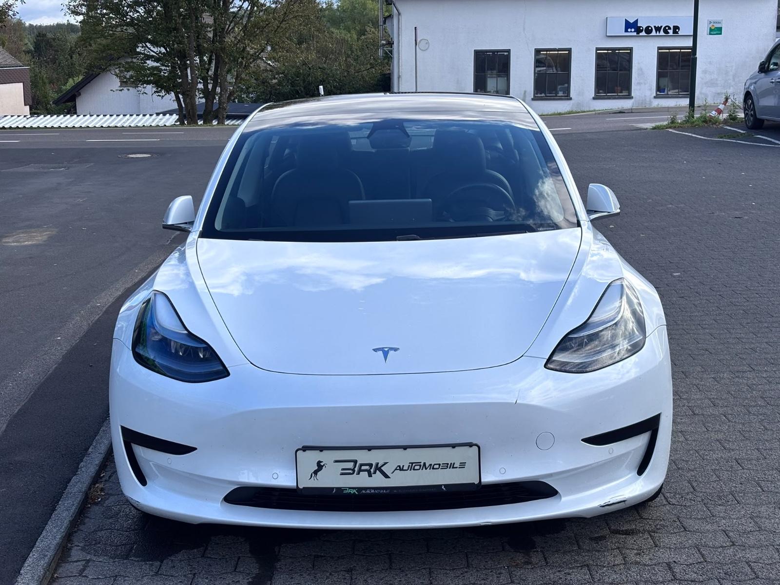 Tesla Model 3 Standard Range 306ch - 1ère main - Batterie LFP - Pompe à chaleur - Led