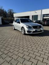 Mercedes-Benz C 220 CDI  Autom. -AMG-Paket - Mercedes-Benz C 220: Cdi AMG