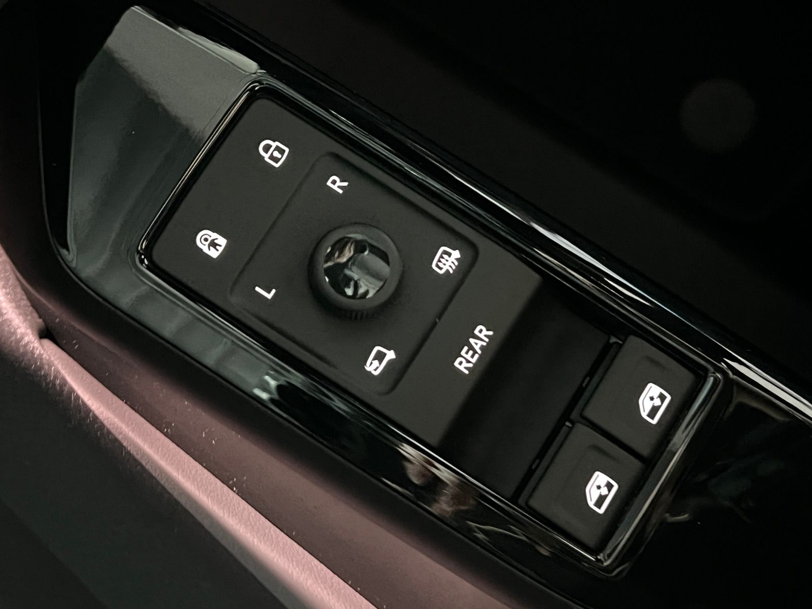 Fahrzeugabbildung Volkswagen ID.5 Pro GOAL 77 kWh *AHK,Navi,Wärmepumpe*