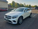 Mercedes-Benz GLC 220 d 4MATIC AMG Line Coupé Autom. AMG Line - : Alcantara, Sitzbelüftung