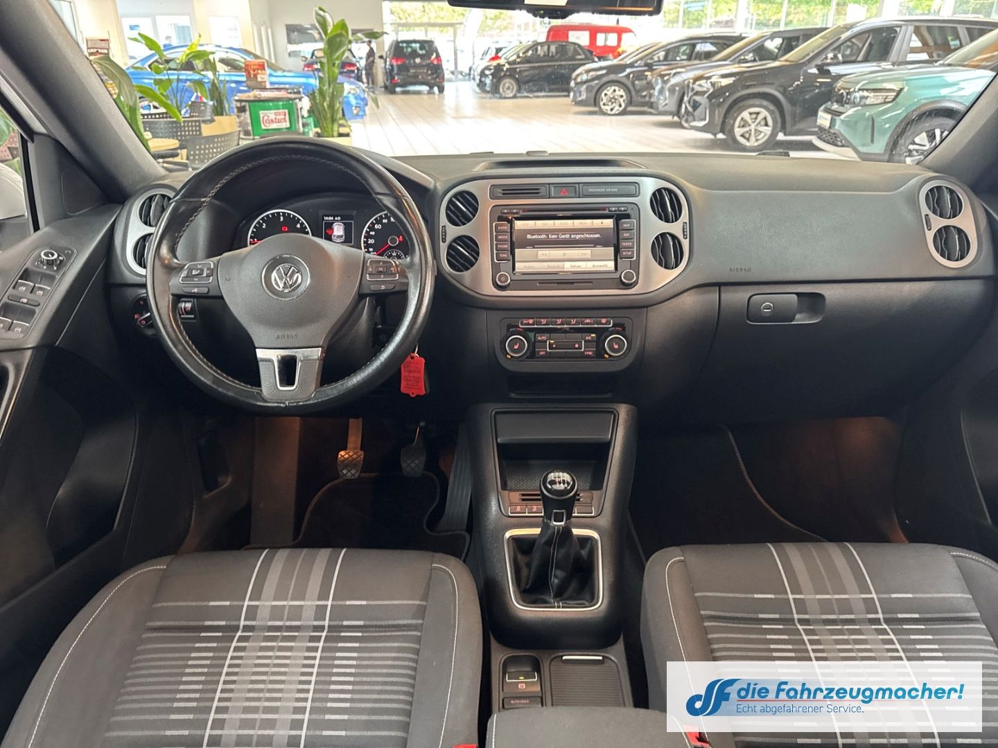 Fahrzeugabbildung Volkswagen Tiguan Lounge Sport & Style 4x4 AHK sch.