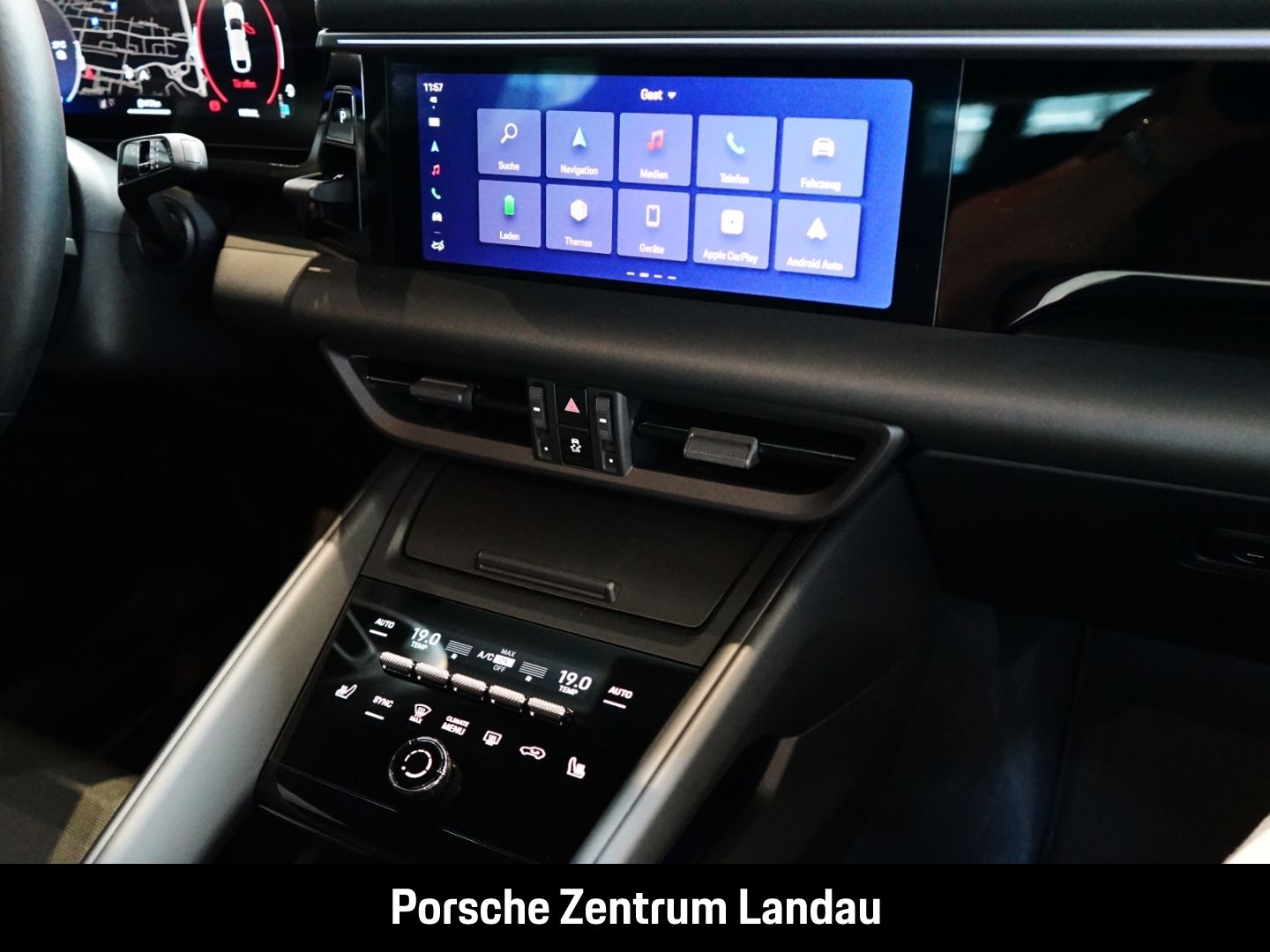 Porsche Macan Rückfahrkamera Panorama BOSE nur 15.990 km foto 15