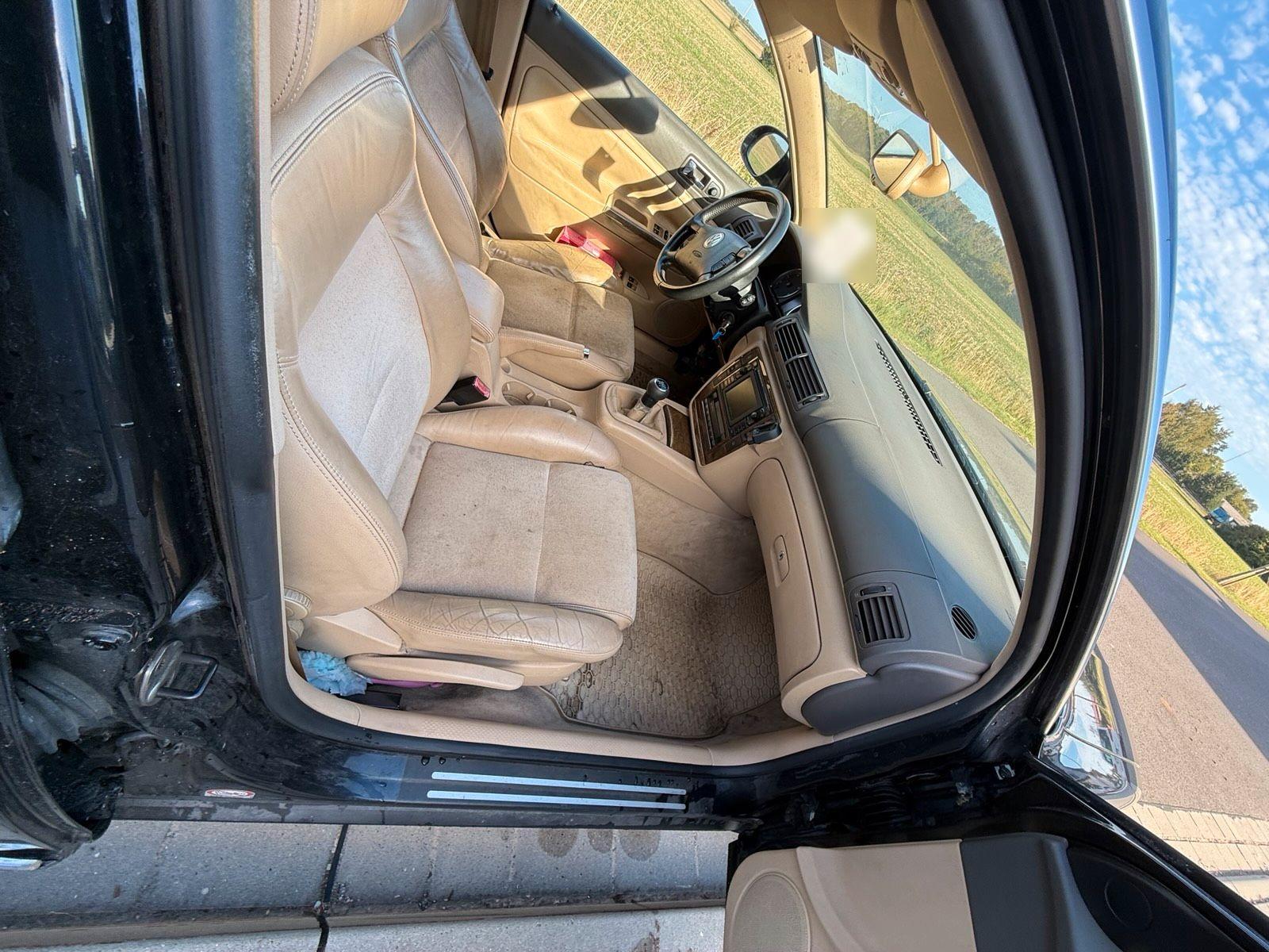 Volkswagen Passat 2004 — photo 15