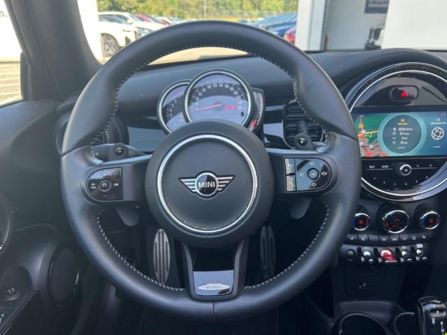 MINI Cooper S Cabrio A JCW Trim LED NAV Pack Premium