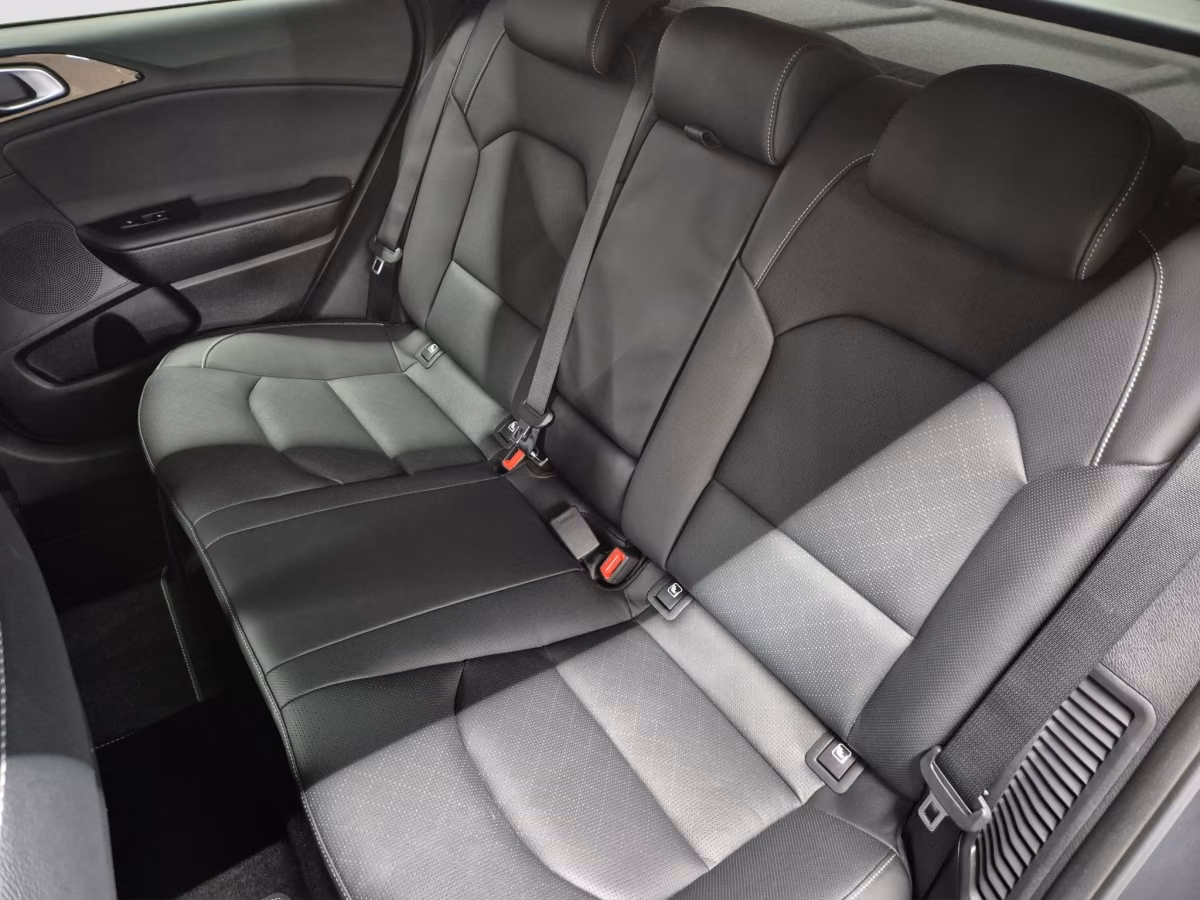 Kia XCeed Platinum 1.6 GDI Plug-In Hybrid LED Navi