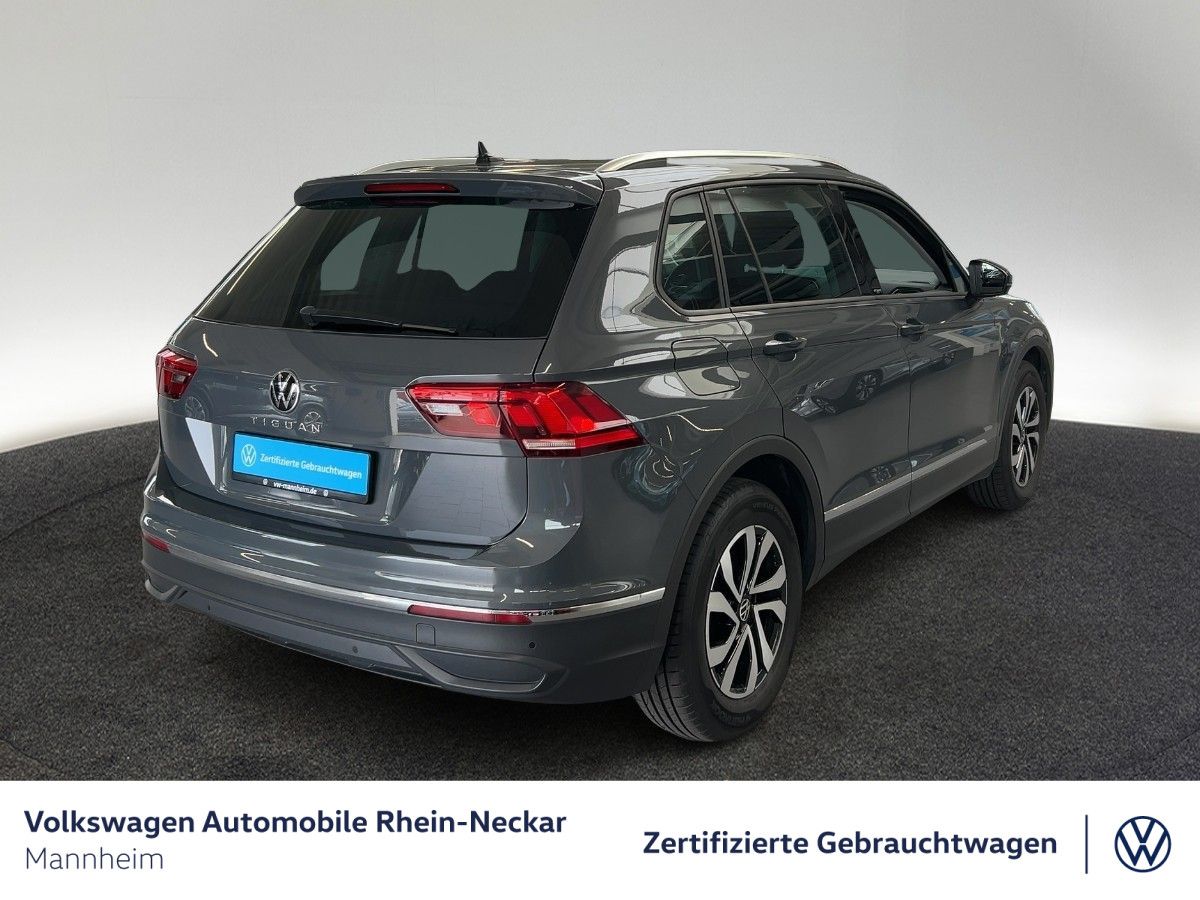 Volkswagen Tiguan 2.0 TDI Active LED Navi DAB SHZ PDC uvm foto 4