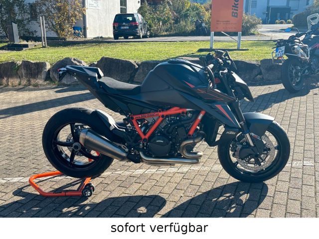 KTM 1390 Super Duke R Evo !CARBON! ab 154€/Monat