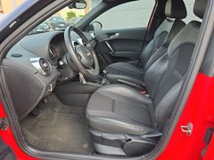 Fahrzeugabbildung Audi A1 Sportback 1.2 TFSI S line Xenon PDC SHZ