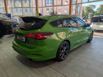 Ford Focus Turnier ST X