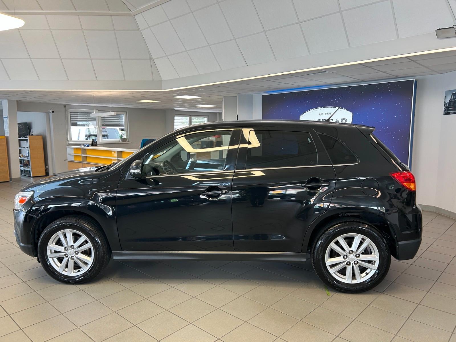 Mitsubishi ASX Invite 2WD