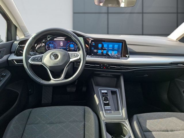 Golf VIII Variant 2.0 TDI Life *DSG*LED*DAB*APP 