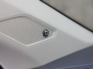 Volkswagen Polo VI ''beats'' 1.0 TSI 6-Gang Soundsystem