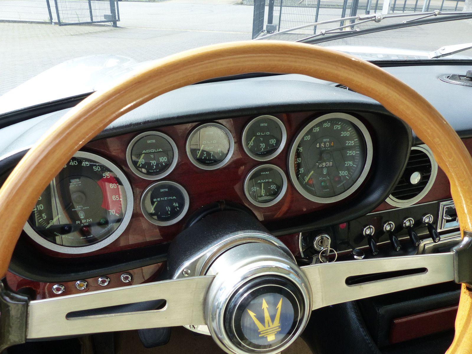 Fahrzeugabbildung Maserati Quattroporte 4200