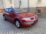 Renault Megane Privilege 1.4 16V,Leder,Klimaautomatik - Renault Megane: Privilege