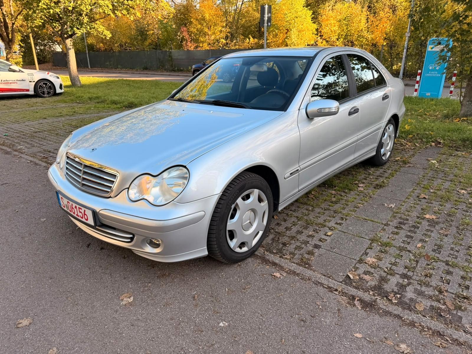 Mercedes-Benz C 200