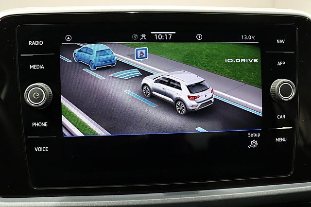 T-Roc Style 1.0 TSI AHK el.Heckklappe Winterr.AC