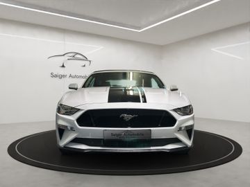 Ford Mustang - 8