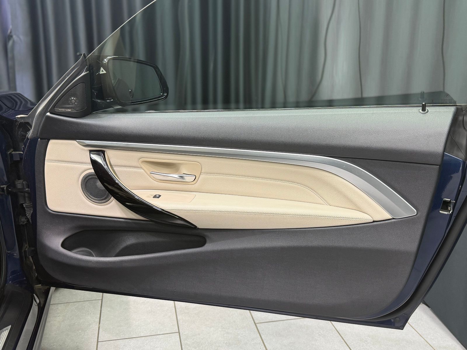 Fahrzeugabbildung BMW BMW 435i xDrive Coupe M Sport|INDIVIDUAL|H/K|HuD