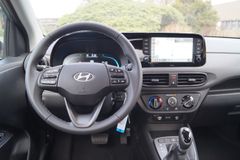 HYUNDAI i10 1.0 AUT-MJ.26-NAVI-KLIMA-KAMERA-TEMPOMAT-PDC