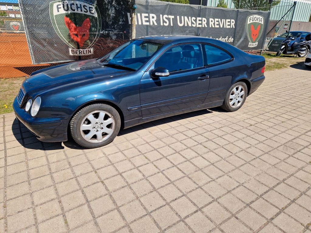 Mercedes-Benz CLK 230