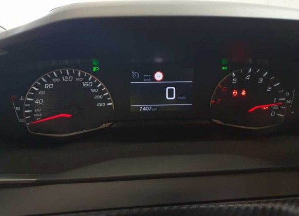 Peugeot 208 - Bild 9