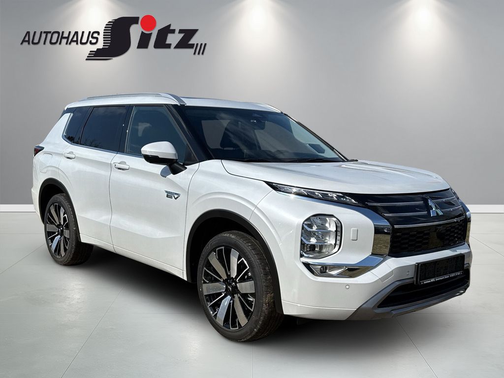 Image of Mitsubishi Outlander