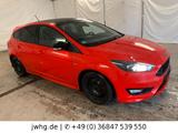 Ford Focus Lim. Sport Xenon ALUS Tempo Sport Sitze - Ford Focus Sport mit Benzin-Antrieb