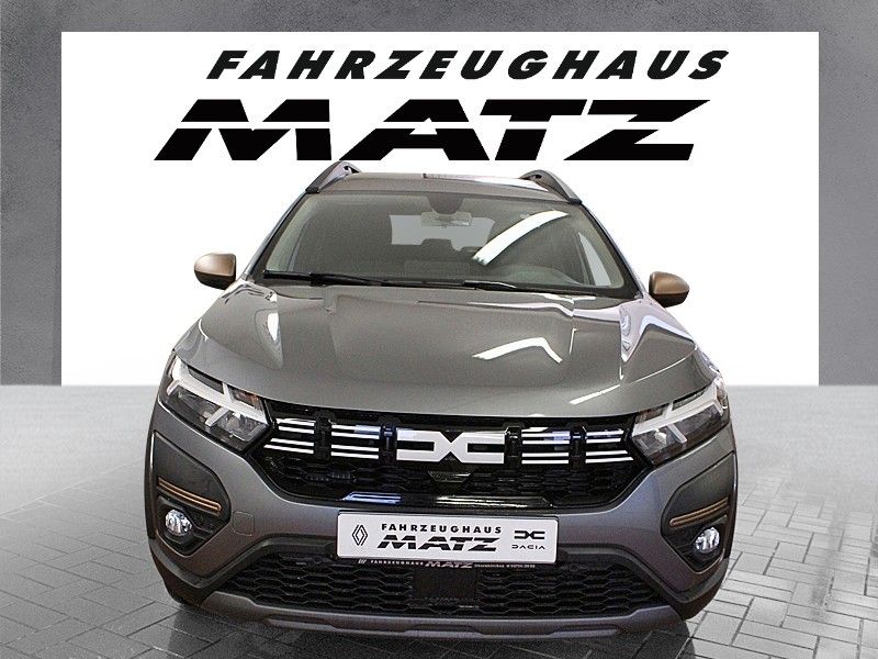 Fahrzeugabbildung Dacia Jogger TCe 110 Extreme * 7-Sitz. *MediaNav* Shzg