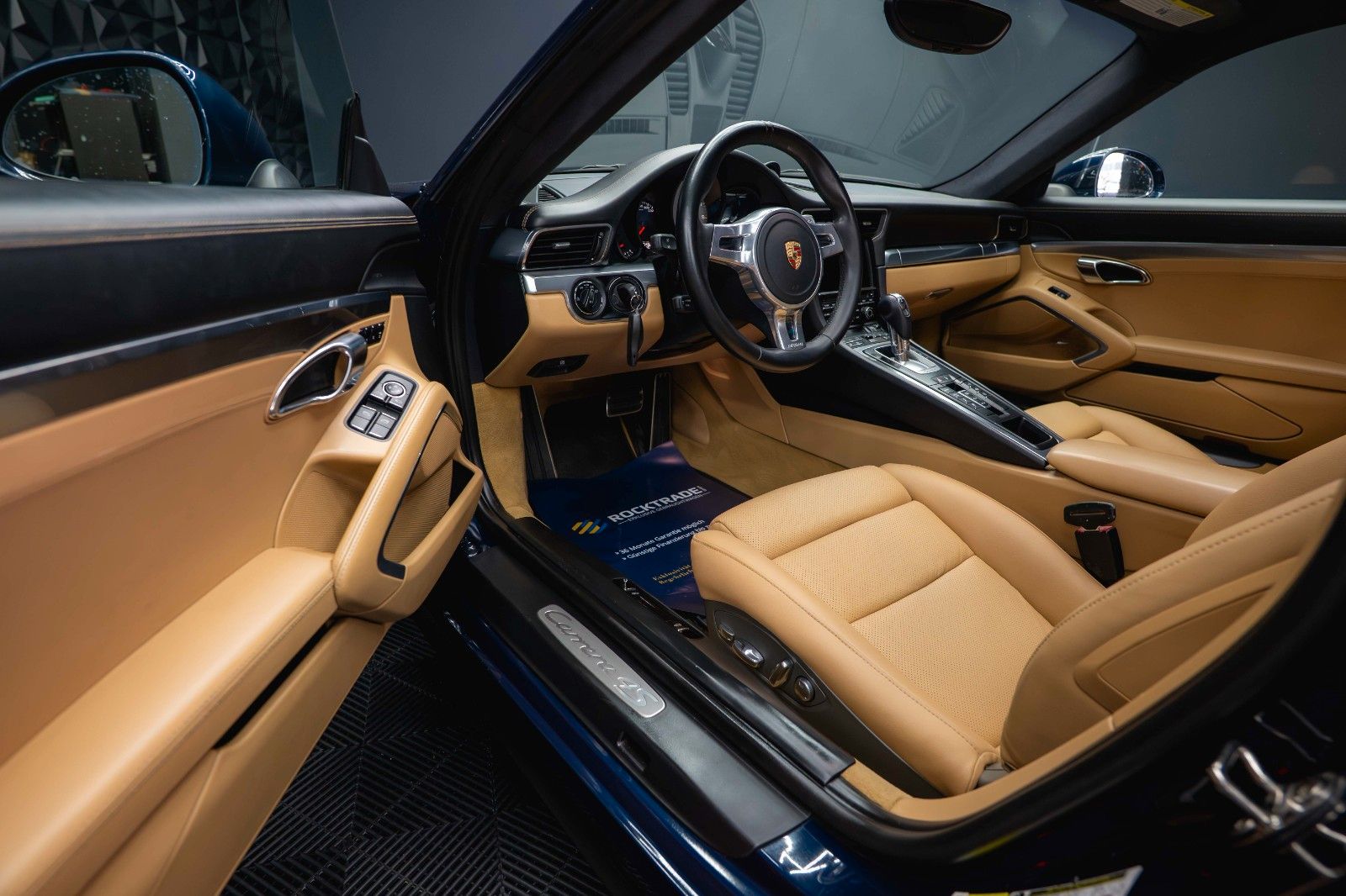 Fahrzeugabbildung Porsche 991 911 Carrera 4 S *111 Punkte*Pano*Sportabgas*