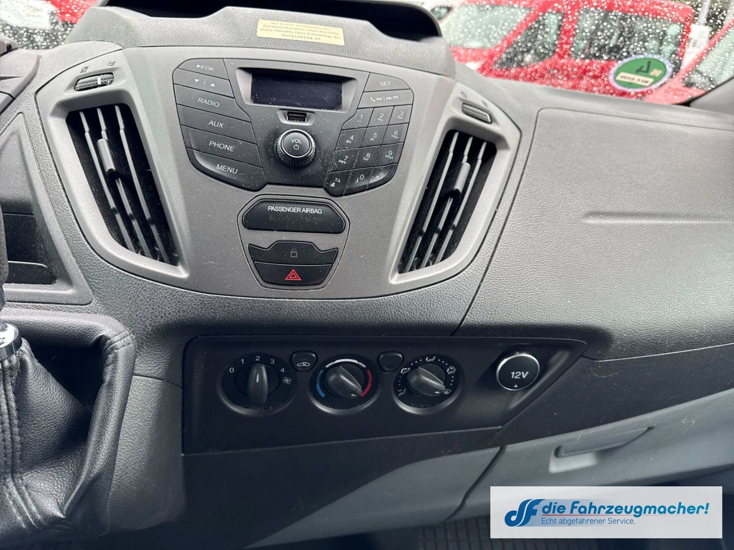 Fahrzeugabbildung Ford Transit Custom Kombi 300 L1 2.2 TDCi *8320 *EXPO