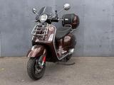 Vespa GTS Super 300 - VESPA GTS