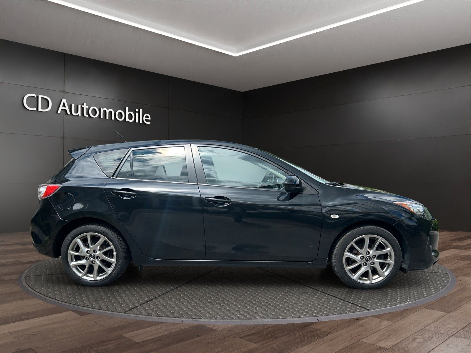 Fahrzeugabbildung Mazda 3 Lim. Kenko/Shz./2x PDC/ Tüv & Service Neu !! /