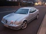 Mercedes-Benz Mercedes CLK 430 - Mercedes-Benz CLK 430 mit Benzin-Antrieb: Automatik