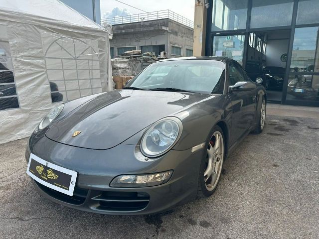 Porsche Carrera 997 coupe