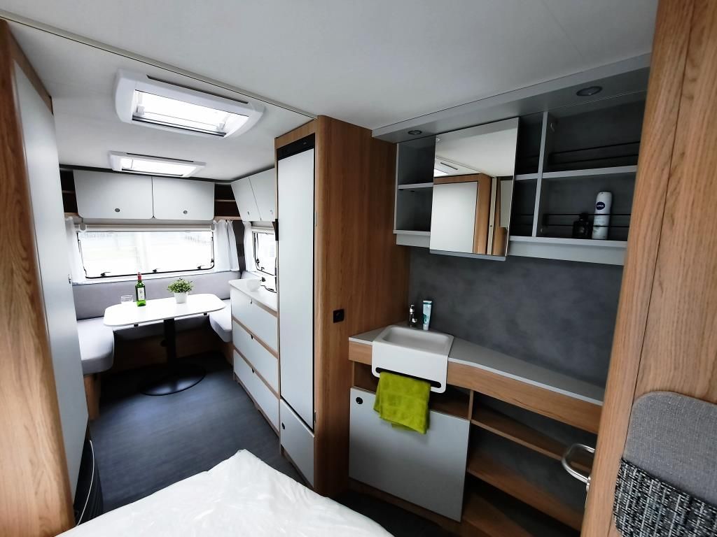 Fahrzeugabbildung Dethleffs Aero 470 FR Verfüg./Sparen Sie 4.862,- €