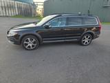 Volvo XC70 D5 AWD Summum Geartronic Summum - Volvo XC70 von privat