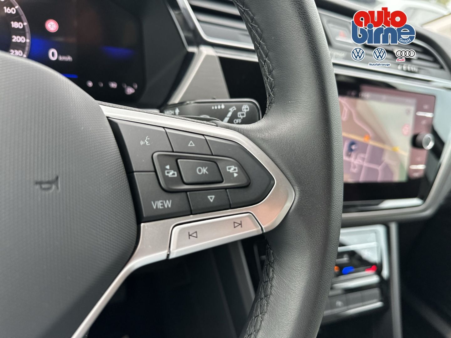 Touran 1.5 TSI Comfortline Navi Digitales Cockpi