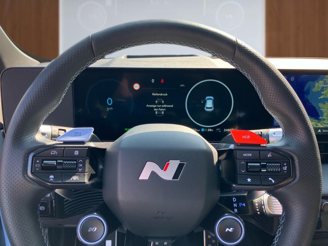 Fahrzeugabbildung Hyundai IONIQ 5N *HEADUP*BOSE*SHZ*LHZ*NAVI*SPURH*