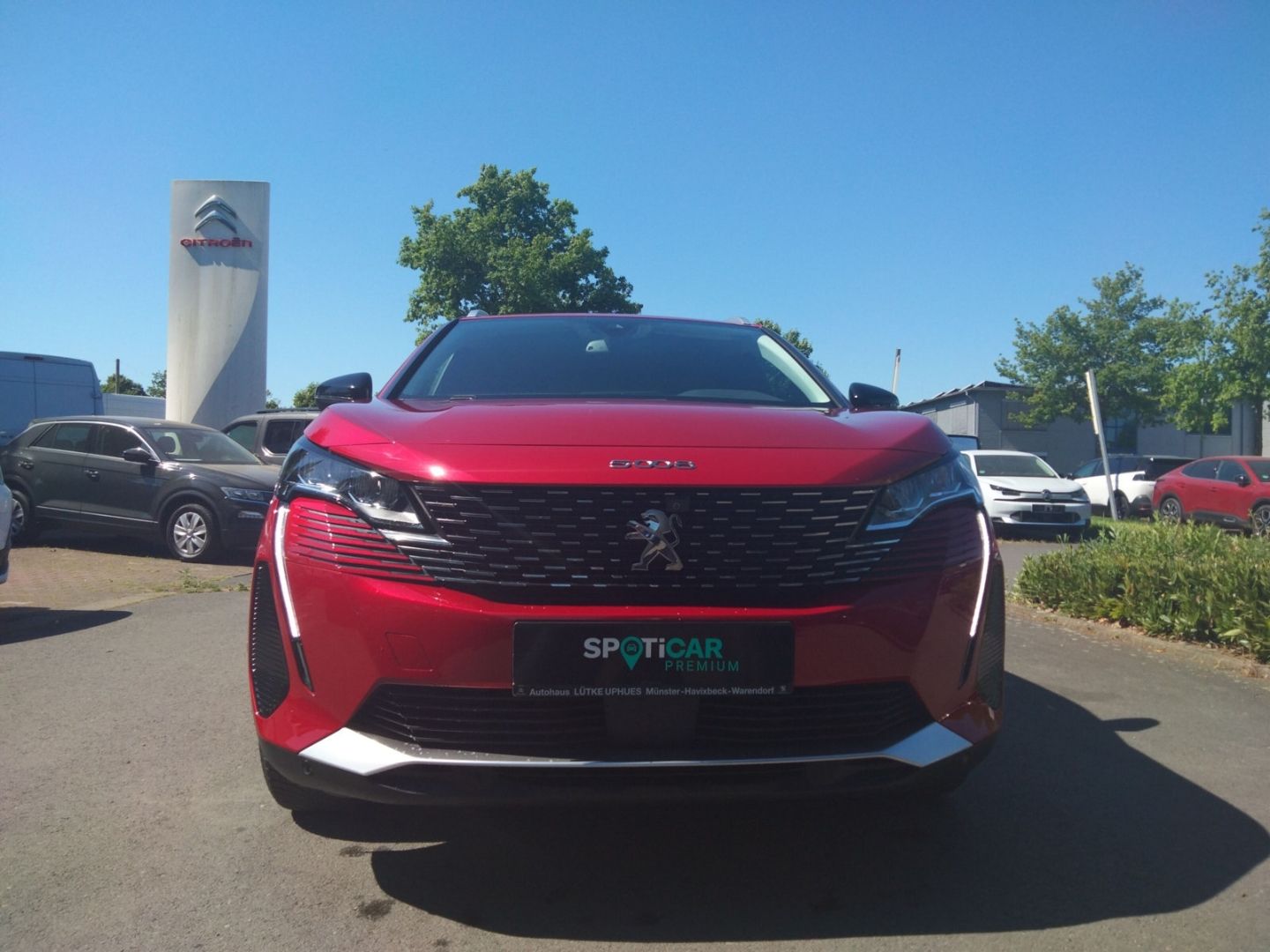 Fahrzeugabbildung Peugeot 5008 Allure Pack BlueHDi 130 Navi  360 Kamera