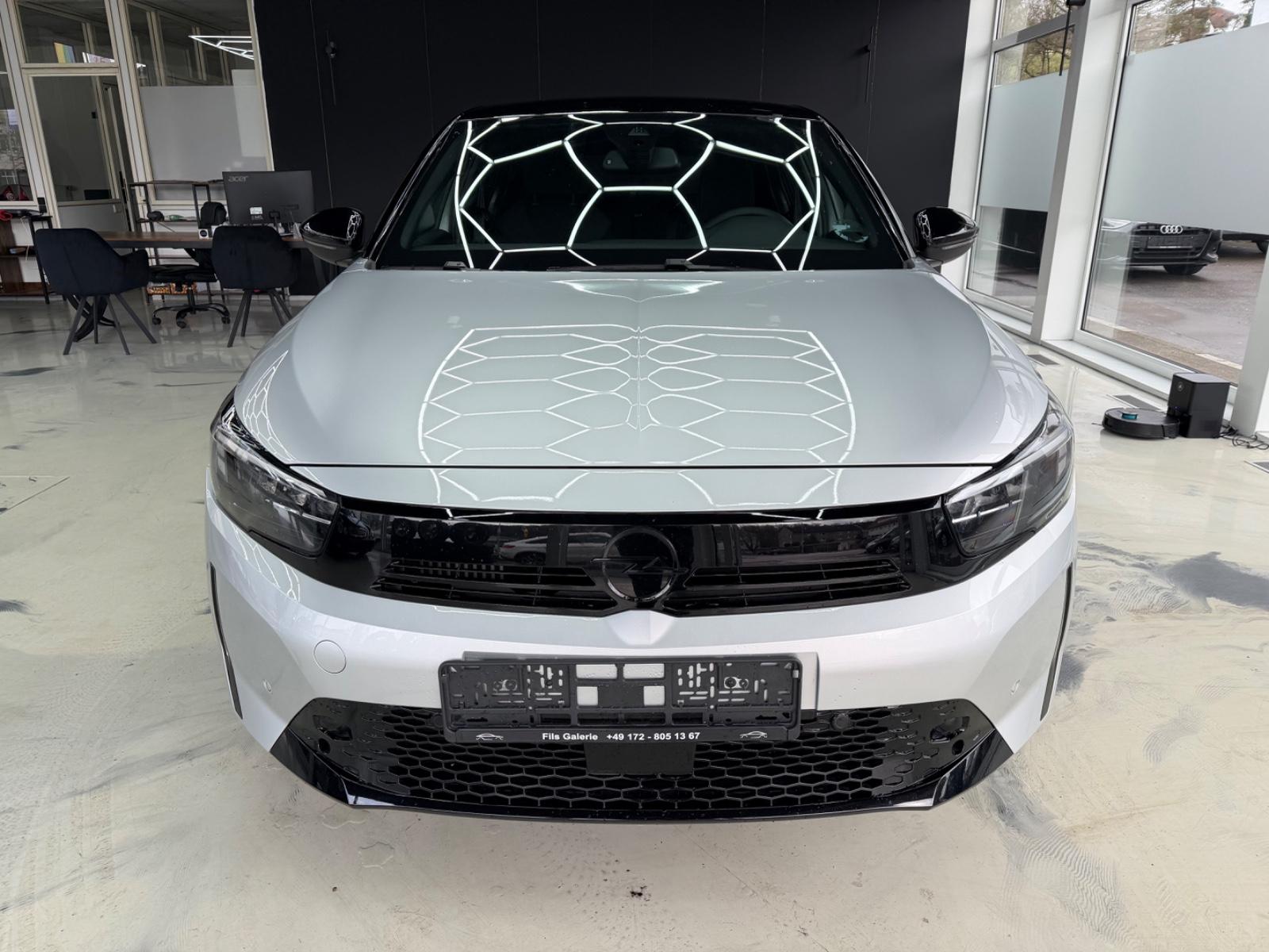 Opel Corsa F GS*AUTOMATIK*XENON*KEYLES*KAMERA