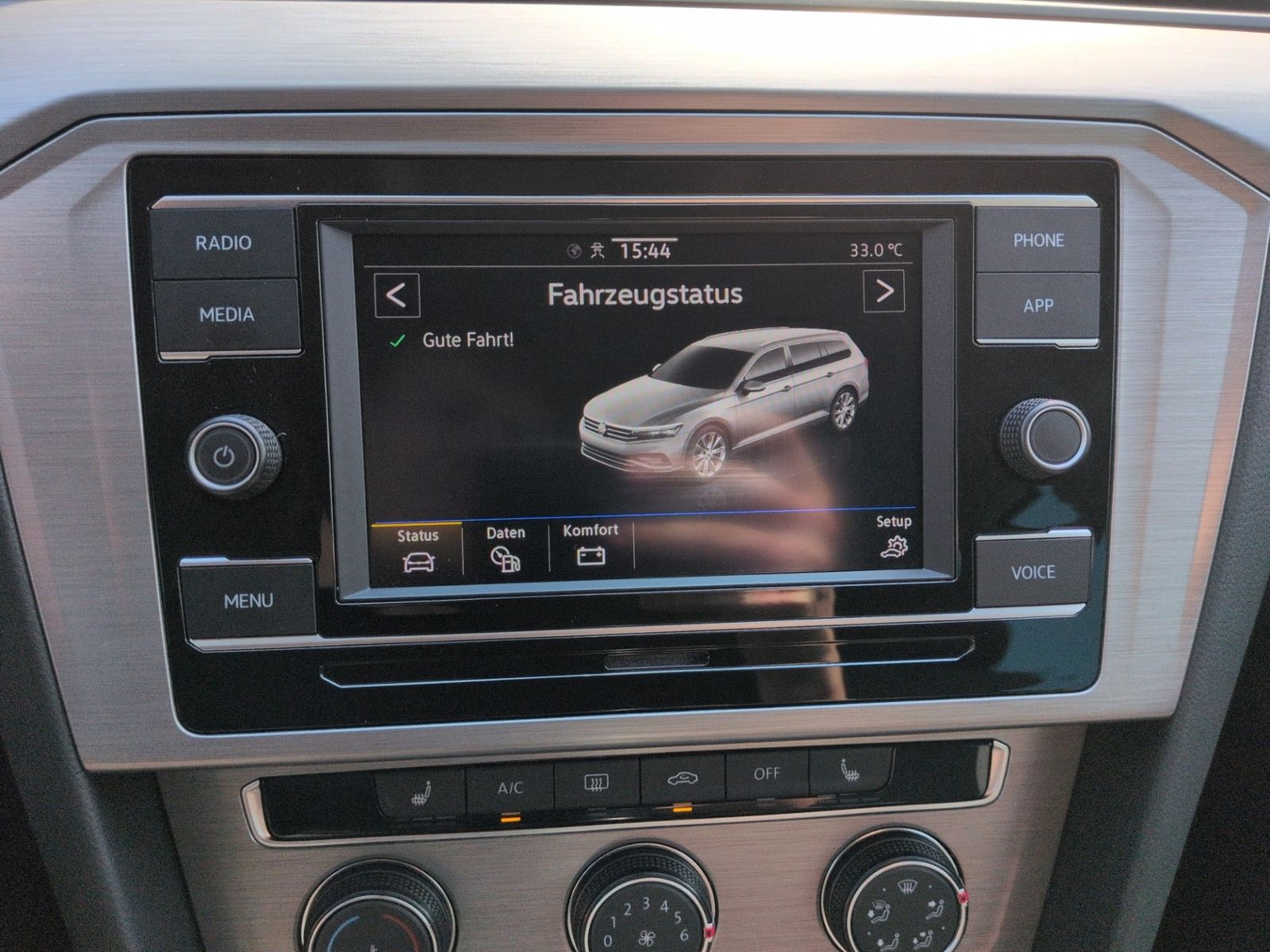 Passat Variant 1.5 TSI KLIMA+AHK+SHZ+LED+GRA
