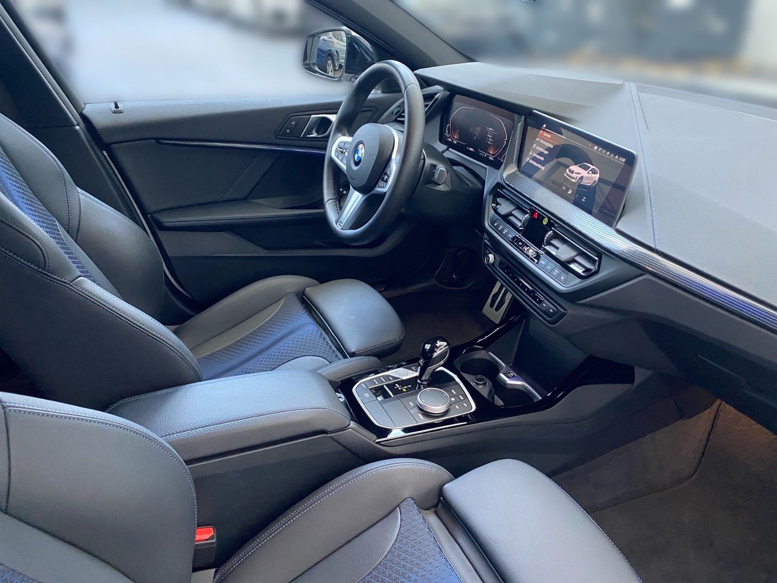 BMW 118i 5-Türer M Sport Aut. LC Prof. LED WLAN foto 4