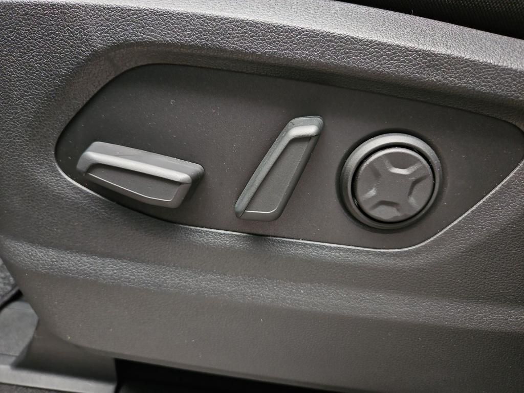 Fahrzeugabbildung Hyundai STARIA (9-Sitzer) HEV 1.6 T-GDI 2WD 6-AT Trend