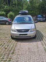 Chrysler Voyager Limited 3,3 - Chrysler aus 2002