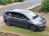 Volkswagen Touran 2.0 TDI IQ.DRIVE * Pano AHK ACC el. HK