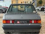 Mercedes-Benz 190 190 E 2.6 W201/1.Hand/Schiebedach/Unfallfrei - Mercedes-Benz 190 aus 1989: 2.6