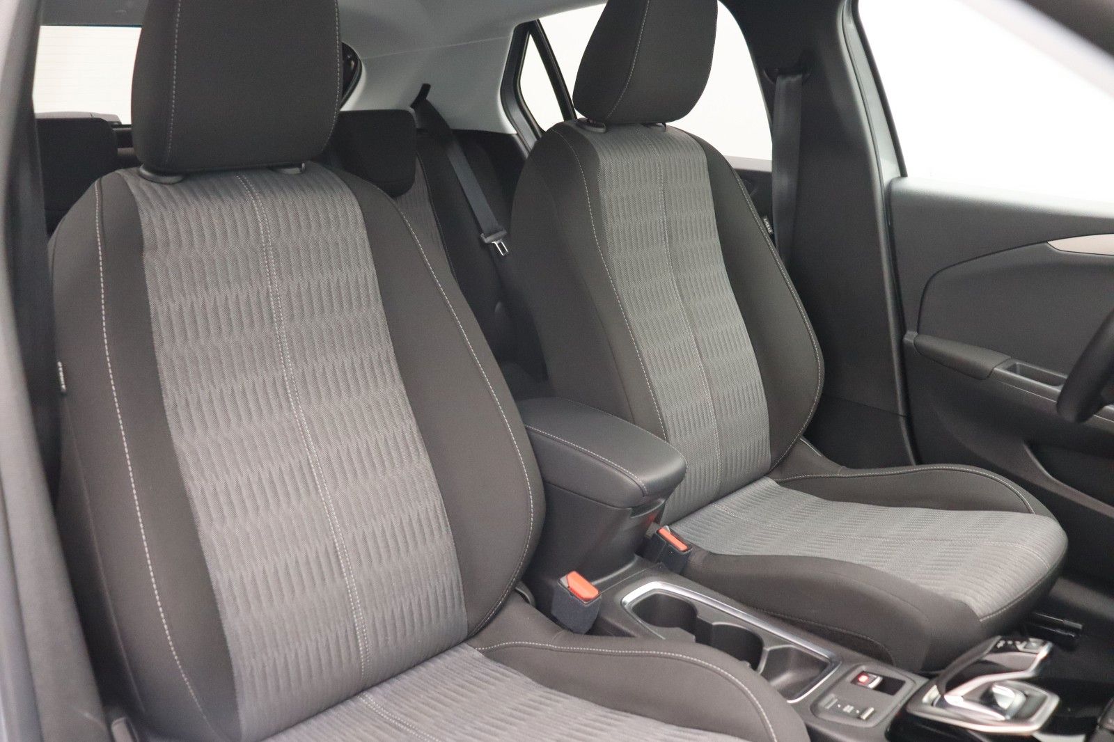 Fahrzeugabbildung Opel Corsa-e F Edition TEMPO SHZ KAMERA 11kW