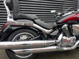 Suzuki VLR1800T Intruder - SUZUKI INTRUDER 1800