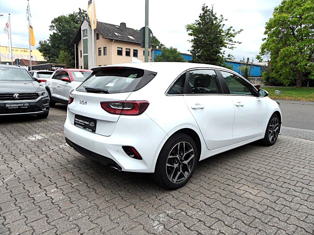Kia Ceed 1.6 CRDi 48V 100kW DCT Spirit Nav/Kam/JBL