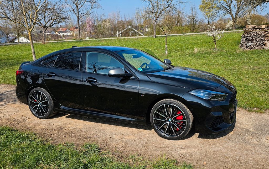 Image of BMW M235